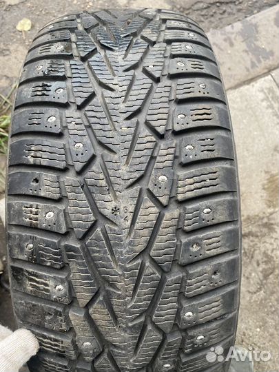 Зимняя резина 215 55 r17 бу шипованные