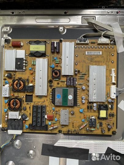 Платы с разбитых телевизоров