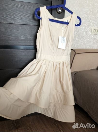 Новое женское платье