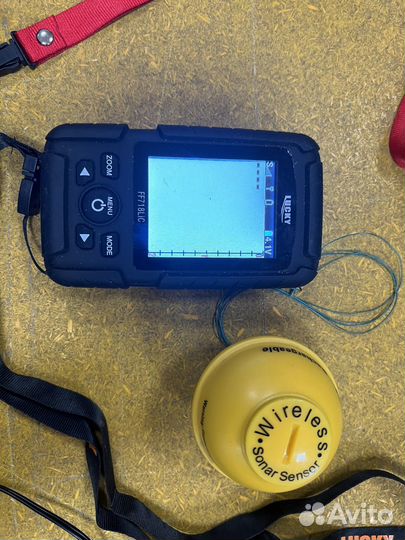 Прикормочный кораблик с gps и эхолотом