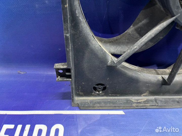 Вентилятор радиатора Volkswagen Passat