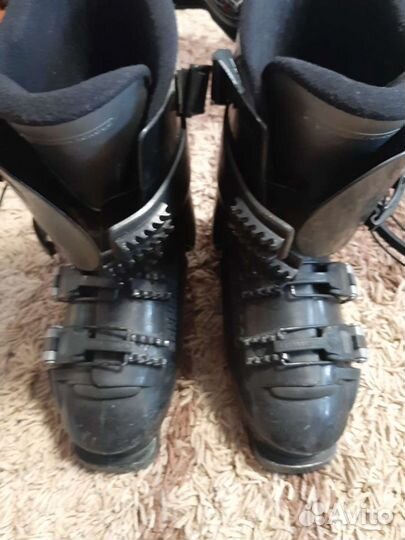 Горнолыжные ботинки женские