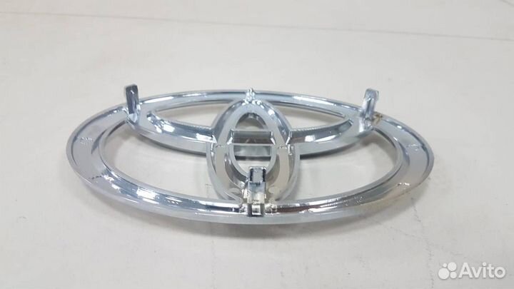 Б/У Эмблема 5314142020 toyota