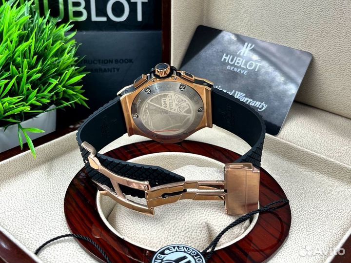 Топовые мужские наручные часы Hublot tuiga