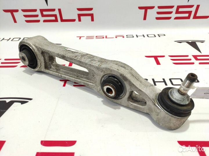 Рычаг поперечный Tesla Model S 2016 1027351-00-C