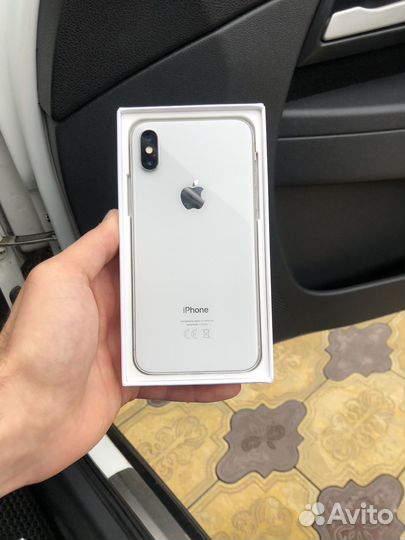 iPhone X, 256 ГБ