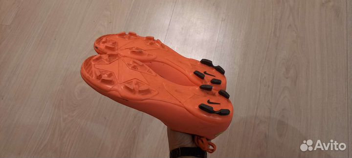 Футбольные бутцы Nike Mercurial 38,5