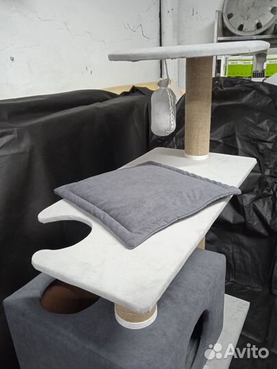 Домик с когтеточкой