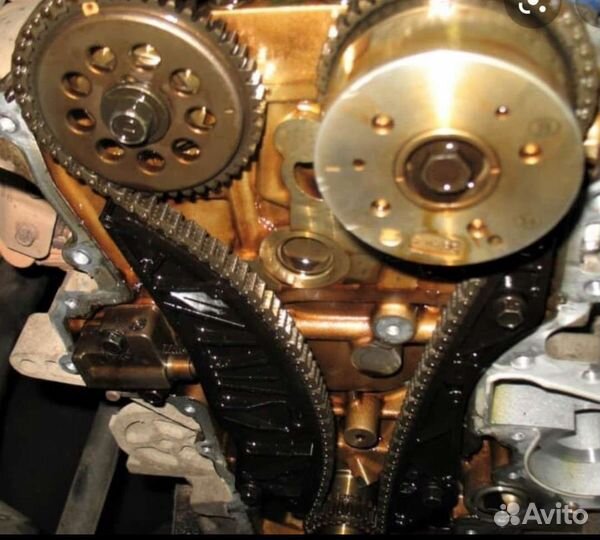 Шестерни, помпа, опора двигателя