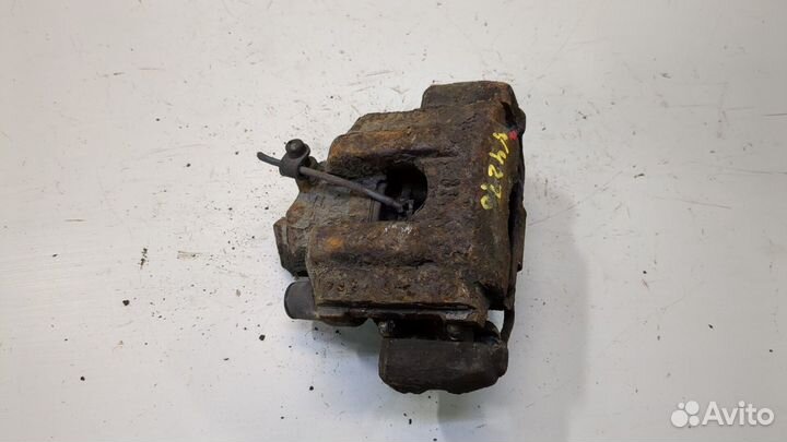 Суппорт BMW 3 E36, 1995