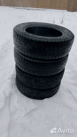 Nokian Tyres Hakkapeliitta 7 SUV 225/65 R17 102