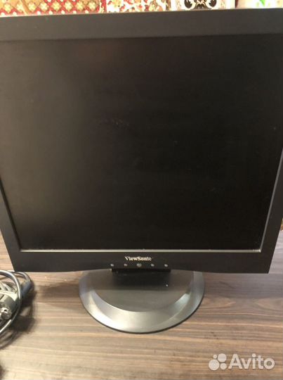 Монитор Viewsonic