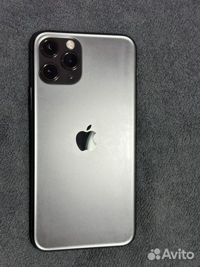iPhone 11 Pro, 64 ГБ
