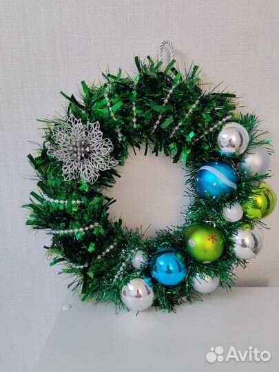 Поделка в школу, сад/ венок/ декор на новый год