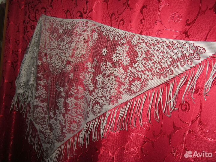 Платок (шаль) 1980-х годов