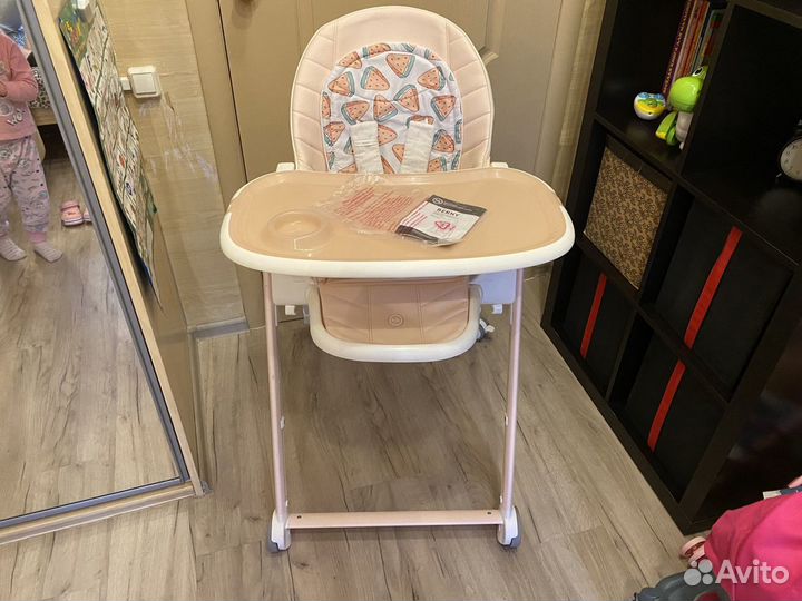 Стульчик для кормления happy baby