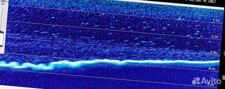 Прикормочный кораблик с эхолотом