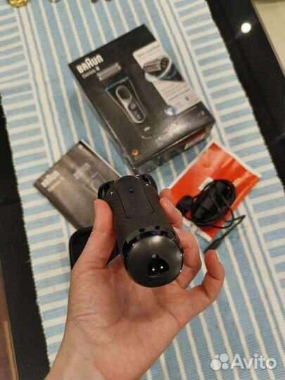 Бритва электрическая braun