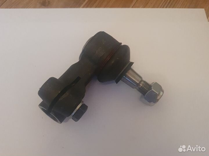 Наконечник рулевой правый Опель Астра/Вектра