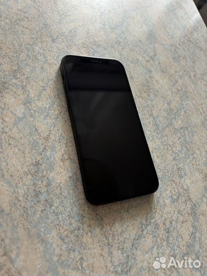 iPhone 12, 64 ГБ