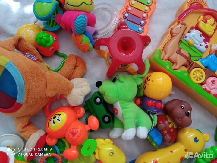 Погремушки, игрушки пакетом