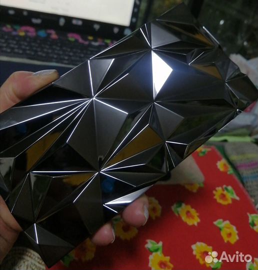 Палетка теней MakeUp Revolution