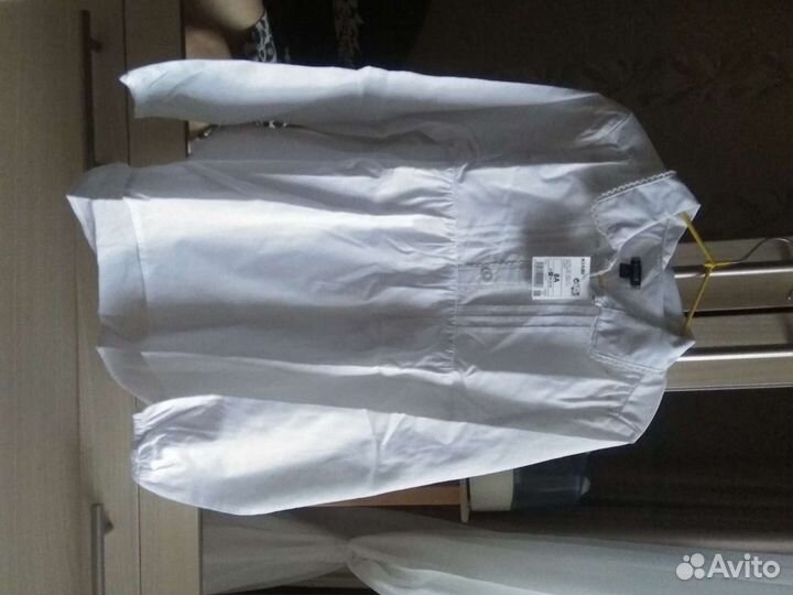 Новая школьная рубашка для девочки