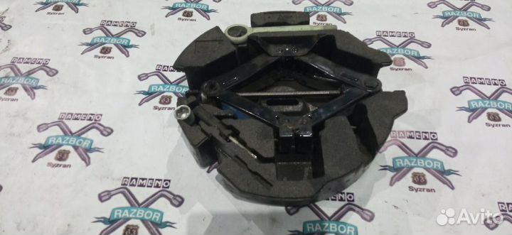 Набор инструментов Subaru Legacy B4