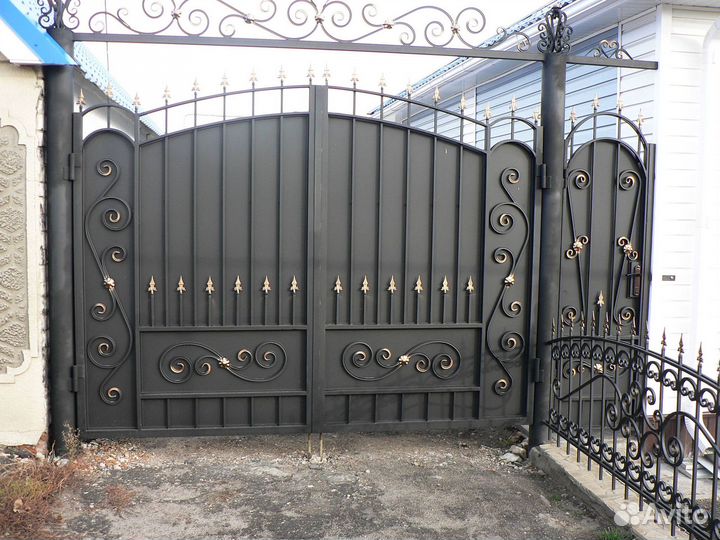Кованные распашные ворота / монтаж и установка