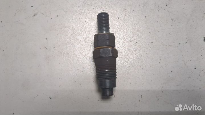 Форсунка топливная Mazda Bongo Friendee, 1996