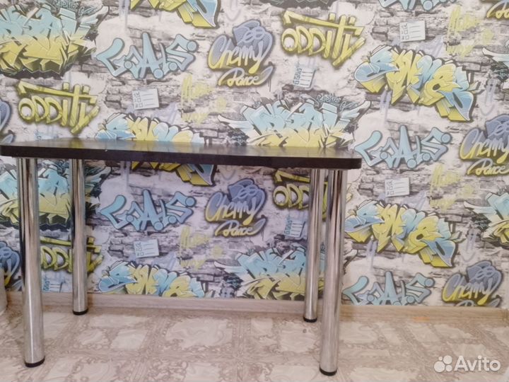 Полка книжная настенная, школьный стол