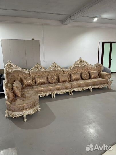 Угловой диван