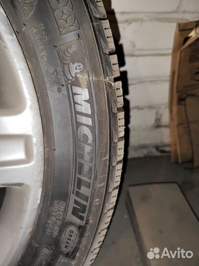 Колеса Bentley 245/45/19 Michelin