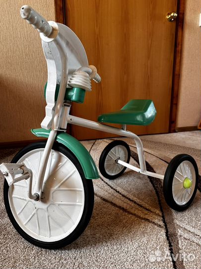 Трехколесный велосипед малыш СССР