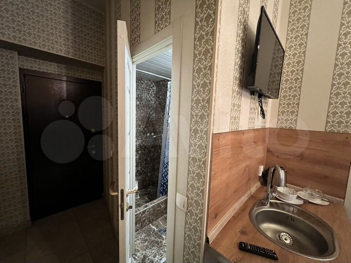 Комната 15,9 м² в 8-к., 2/4 эт.