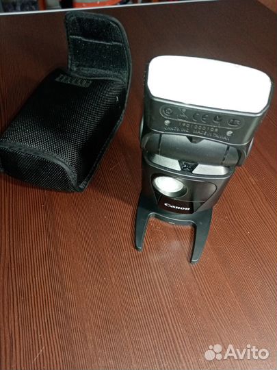 Вспышка canon 320ex speedlite