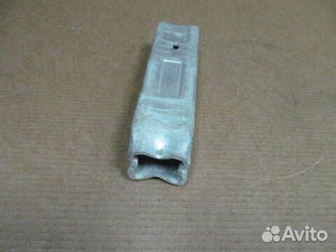 Кронштейн переднего бампера Audi A6