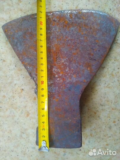 Топор кованый