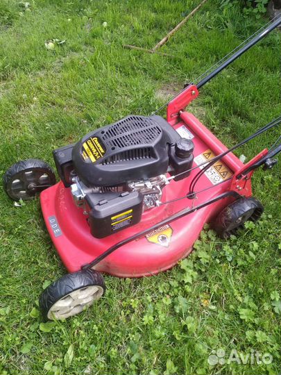 Газонокосилка бензиновая самоходная