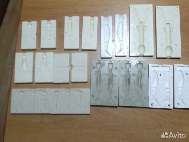 Формы для отлива силиконовых приманок для джига