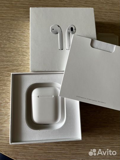 Футляр airpods оригинальный