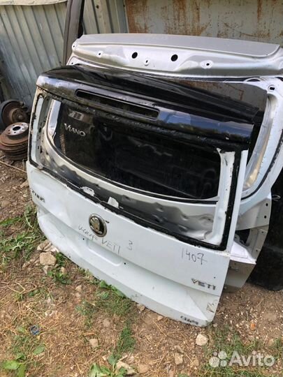 Крышка багажника skoda yeti