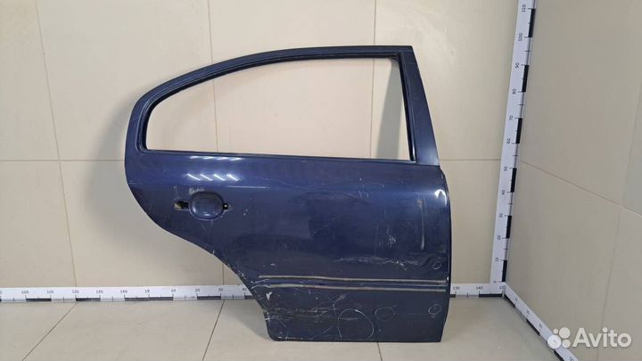 Б/У Дверь задняя правая 1U4833052 VAG