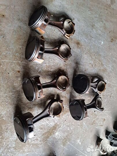 Поршень Шатун на BMW E65 E66