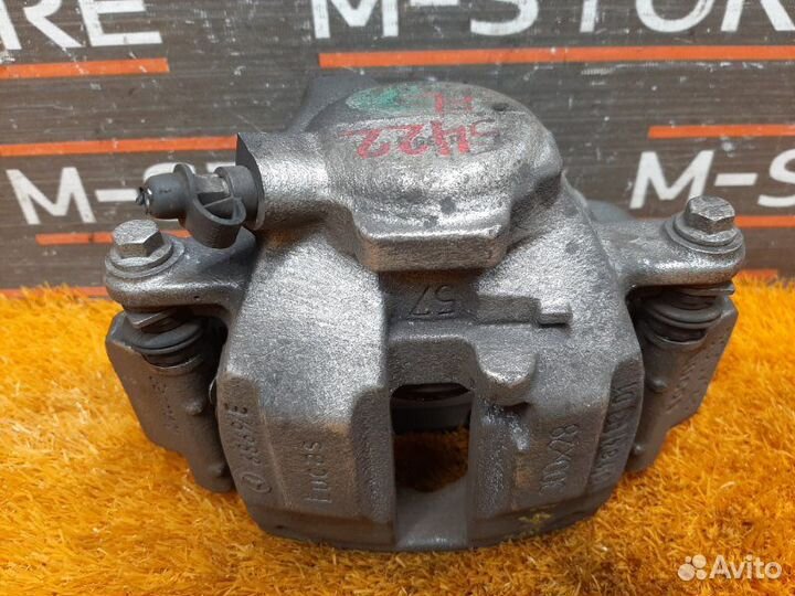 Суппорт передний левый Mercedes-Benz Clk-Class