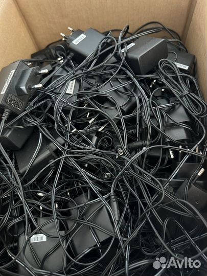 Блок питания 12v 1а