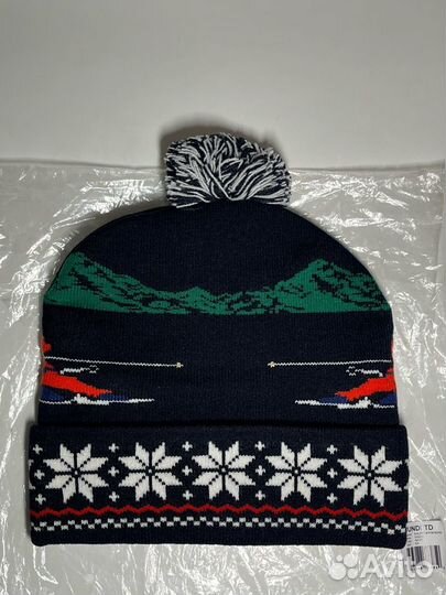 Undefeated AW13 Slalom Pom-Pom Beanie Navy