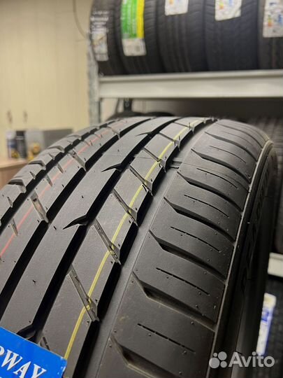 Bearway BW118 295/30 R20 128U