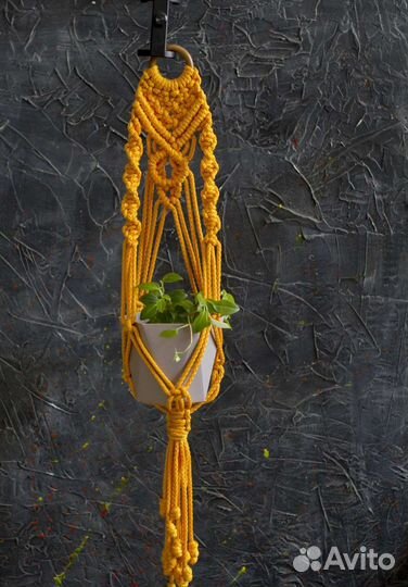 Подвесное кашпо макраме