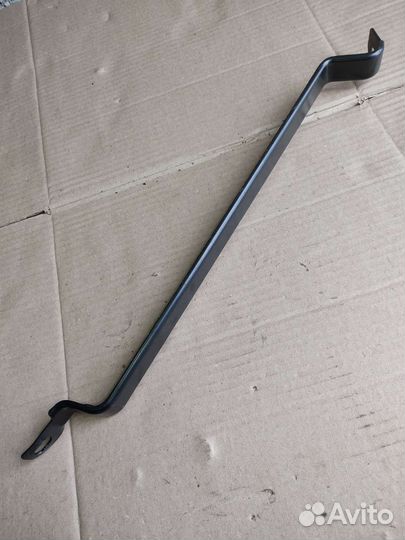 Крепление аккумулятора bmw e60